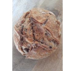 Pain boule aux fruits secs...